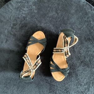 Minnetonka Wedge Sandals